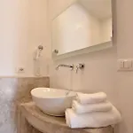 San Gabriele Relais Bed & Breakfast 3*