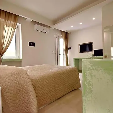 Couette-café San Gabriele Relais 3*